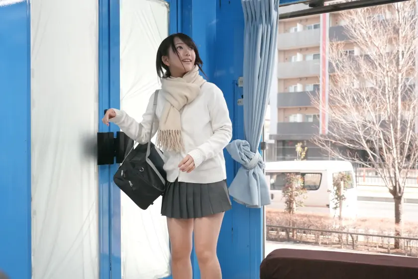 ふみか マジックミラー号でおっぱいモミ… (320MMGH-062)-1