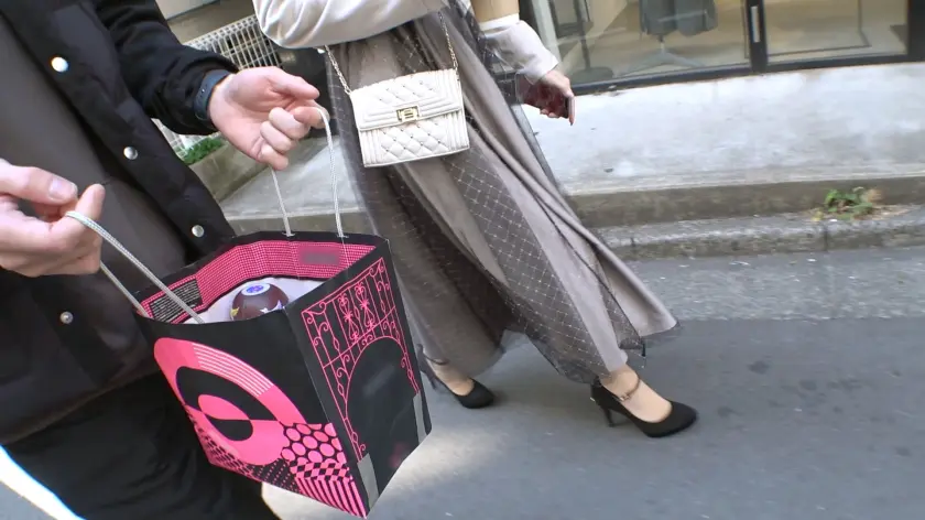 【ホワイトデー前×美人アパレル店員】春… 鷲見すみれ (200GANA-3250)-2