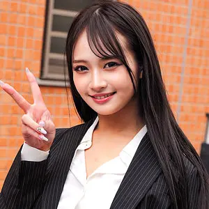 【nost100】綾波れん 「れんさん」|【ただただ美しい】オフィスレディ姿体型が魅せる世界